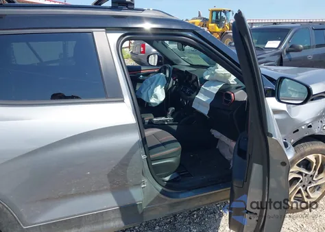 2025 Chevrolet Trailblazer Awd Rs z USA, uszkodzony, nr VIN KL79MUSL0SB194740